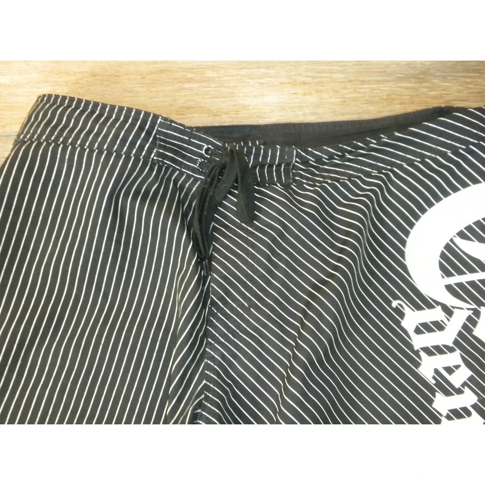 Crusty Demons Board Shorts 38 Black 90s Freestyle MotoX Metal Mulisha Streetwear